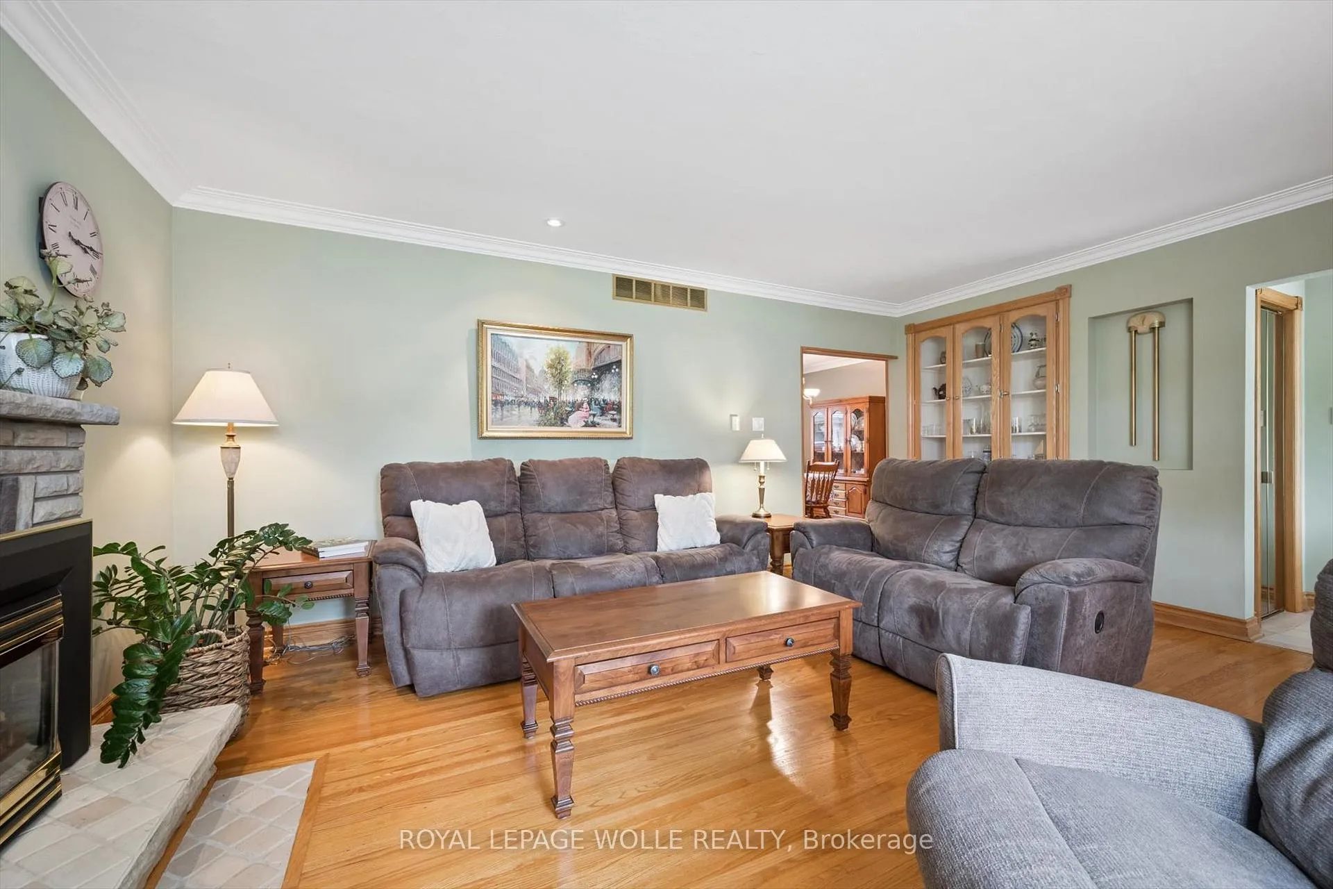 Photo 6 of 317 Pandora Avenue N, Kitchener — HOMEH