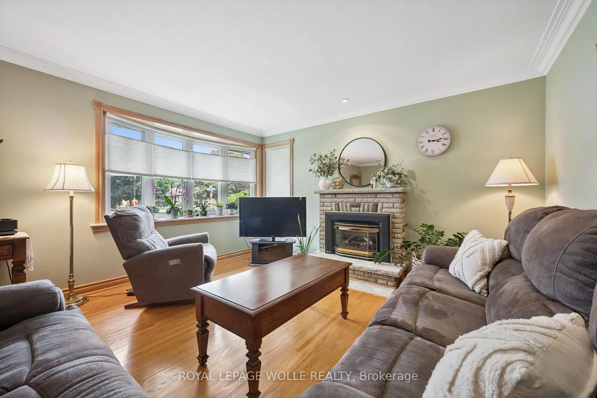 Photo 7 of 317 Pandora Avenue N, Kitchener — HOMEH