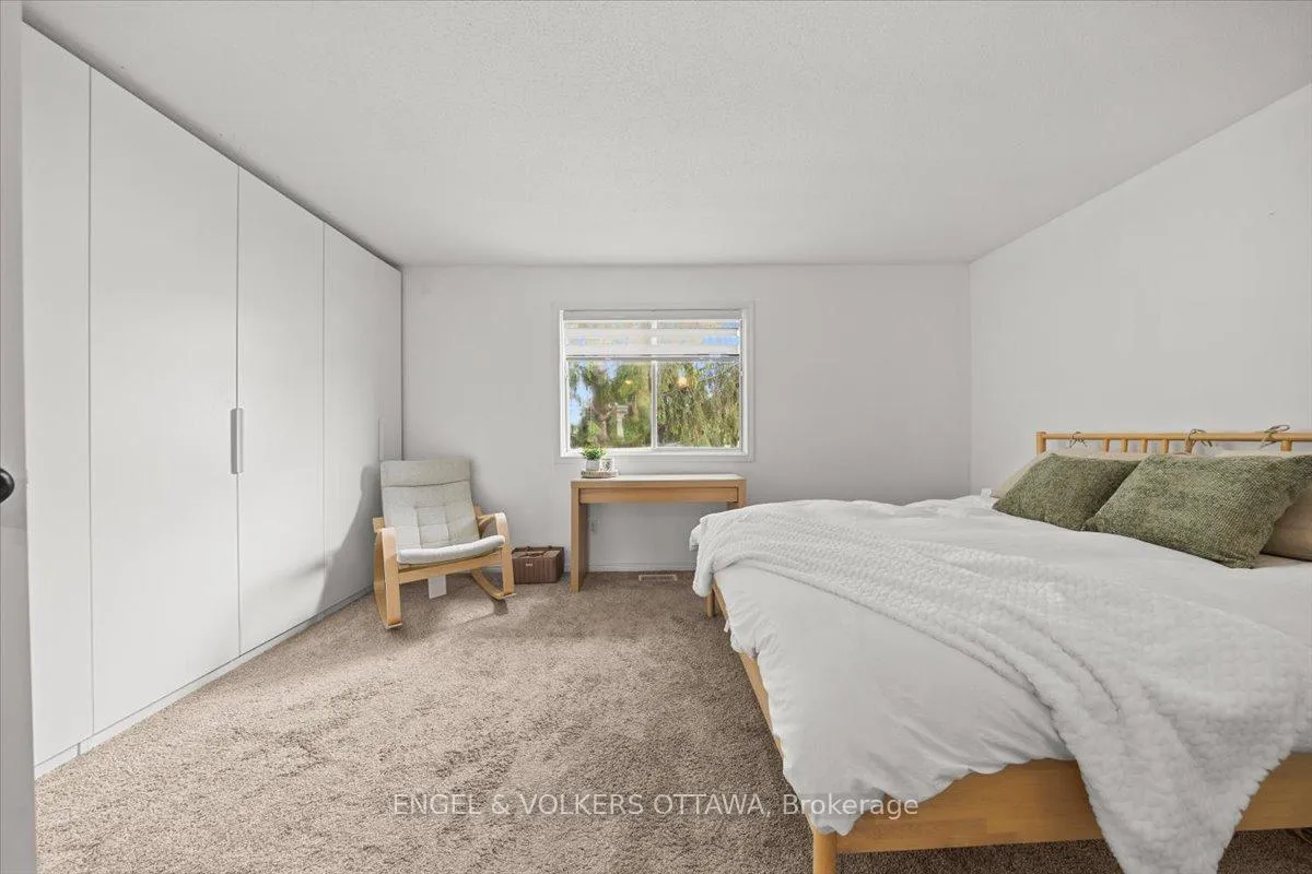 Photo 20 of Unit 54, 956 Cookshire Crescent, Ottawa, Fallingbrook/Ridgemount — HOMEH