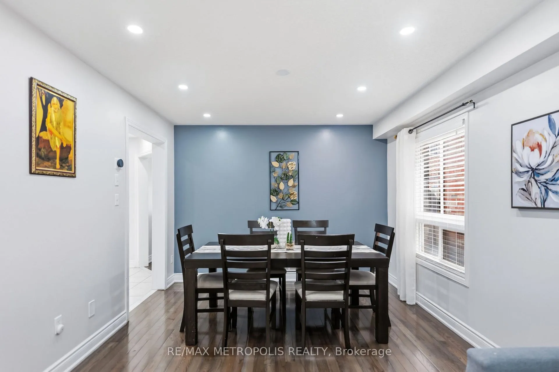 Photo 7 of 13 Capistro Street, Brampton, Fletcher's Meadow — HOMEH
