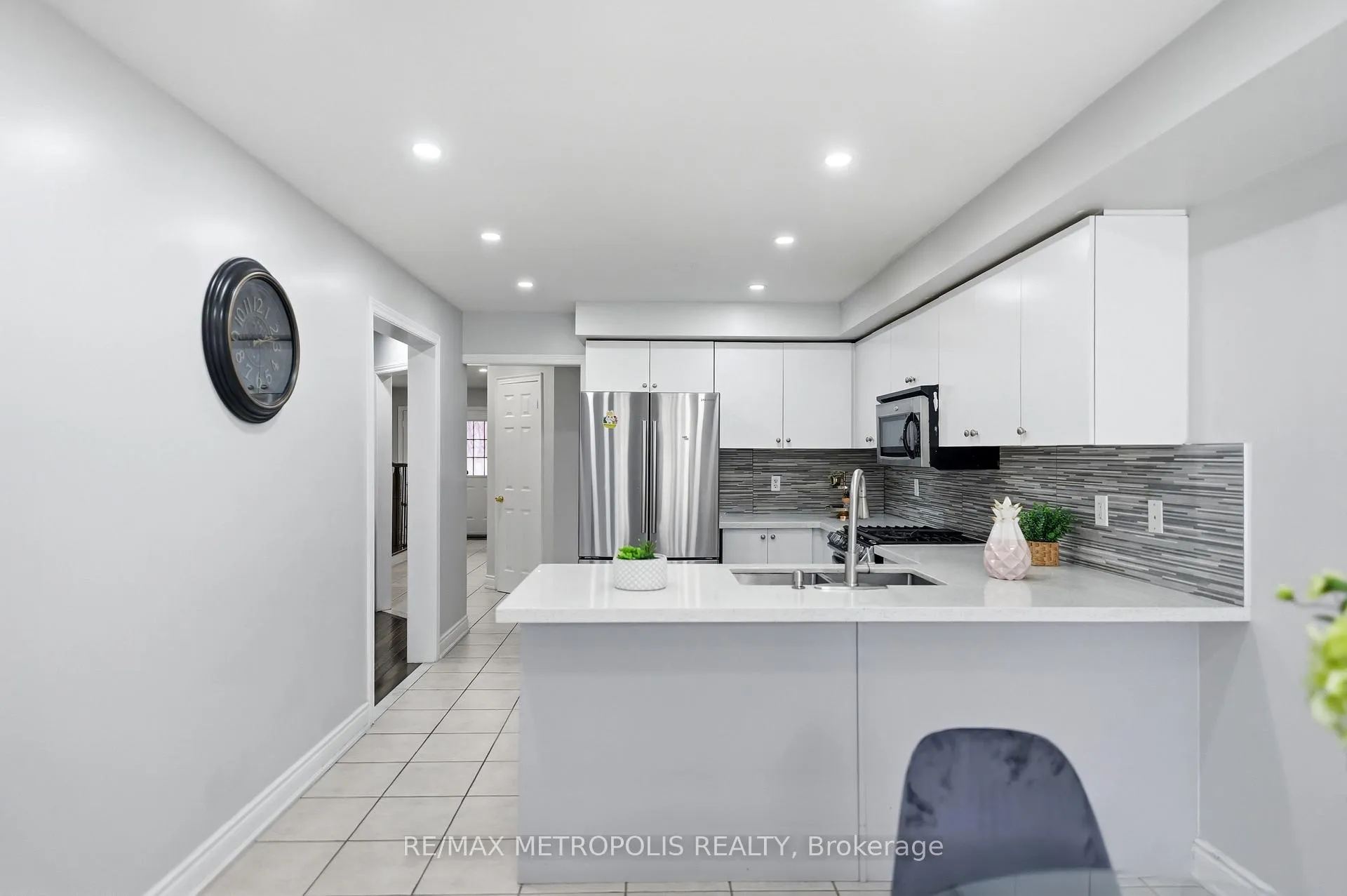 Photo 13 of 13 Capistro Street, Brampton, Fletcher's Meadow — HOMEH