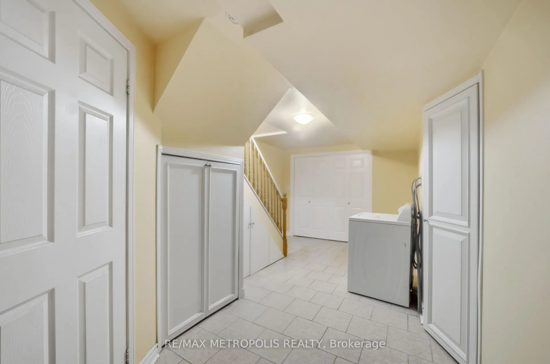 Photo 45 of 13 Capistro Street, Brampton, Fletcher's Meadow — HOMEH