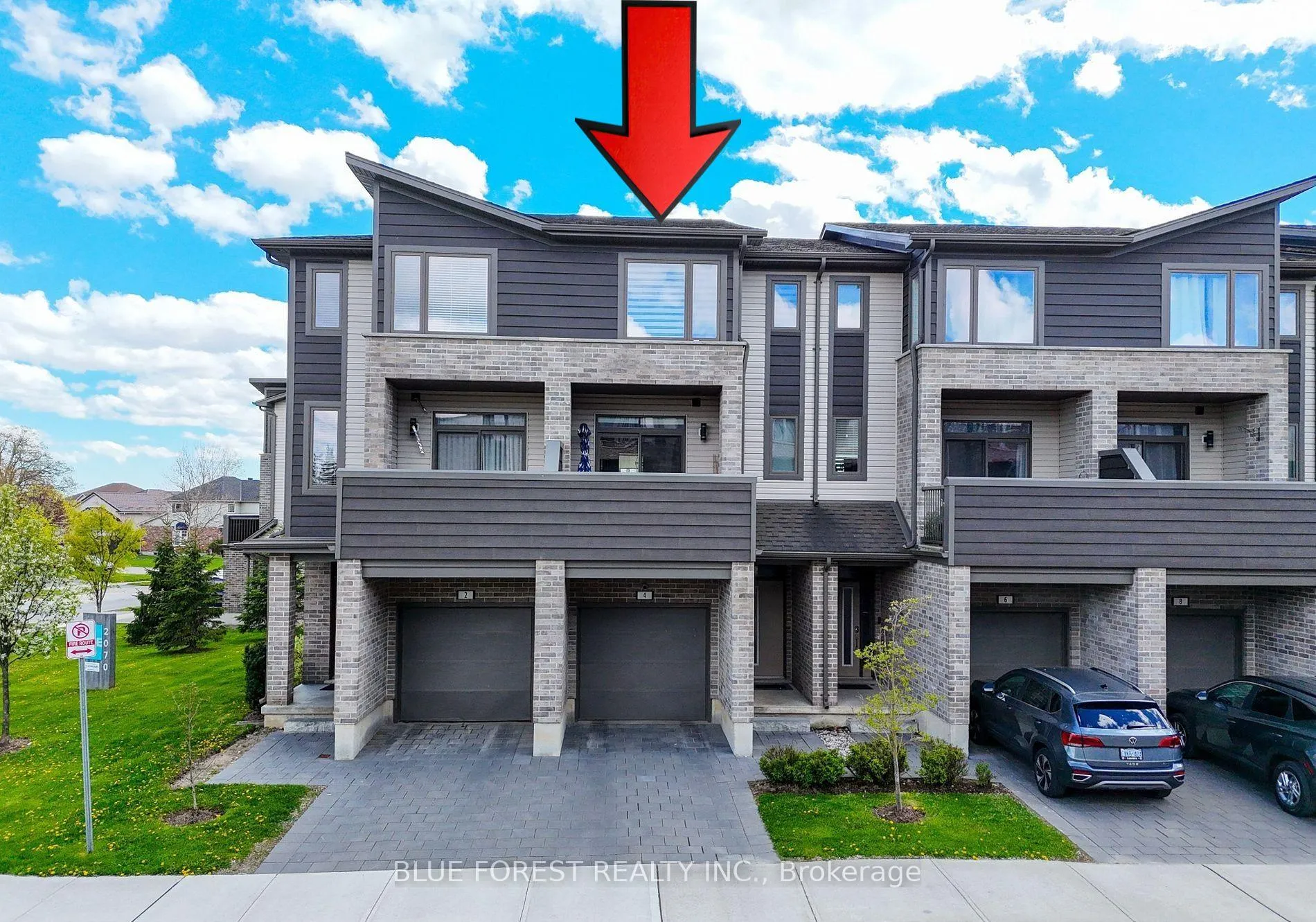 Front of Unit 4, 2070 Meadowgate Boulevard