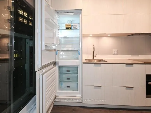 Photo 8 of Unit 302, 20 Richardson Street, Toronto, Waterfront Communities — HOMEH