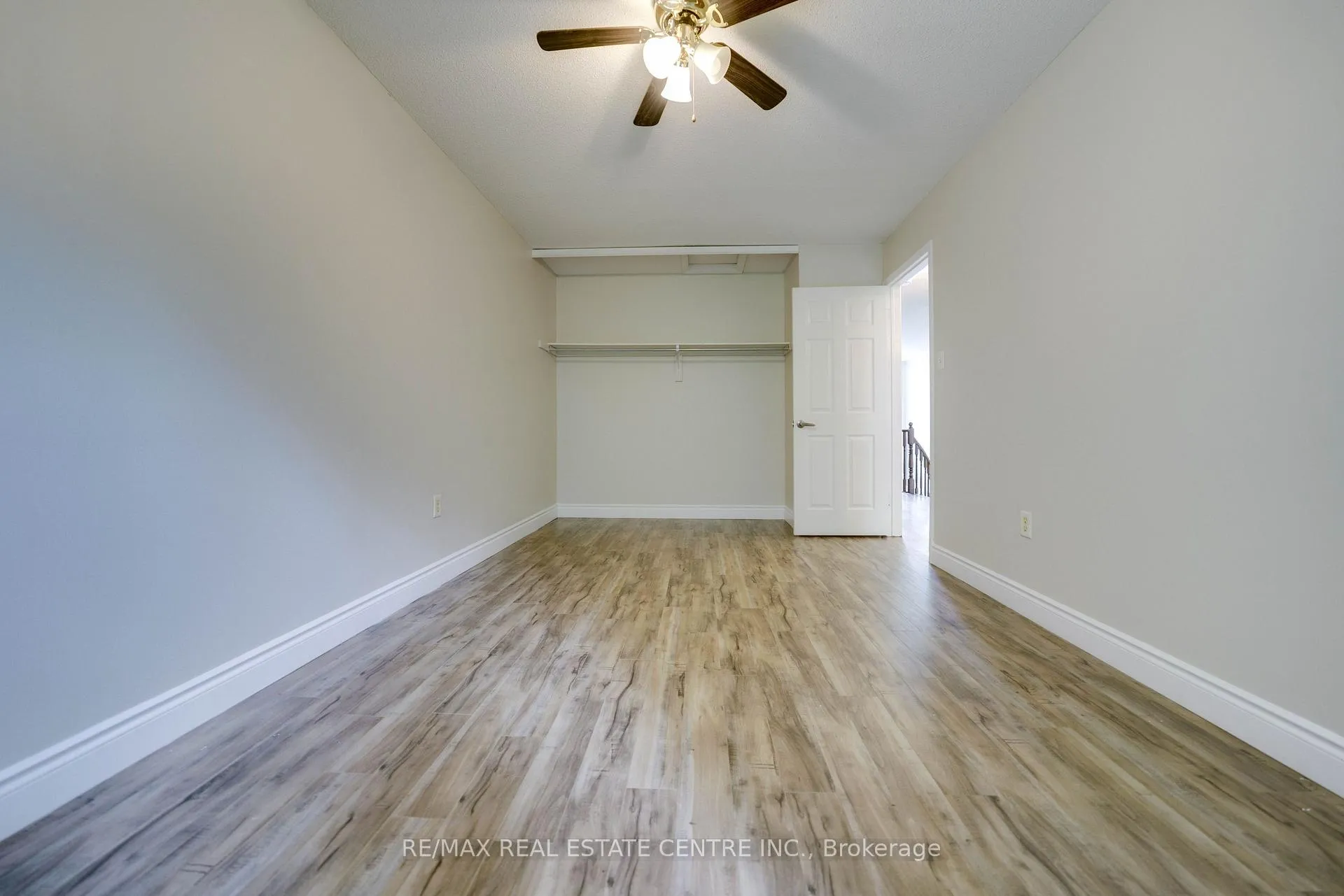 Photo 26 of Unit 32, 76 Frances Avenue, Hamilton, Lakeshore — HOMEH