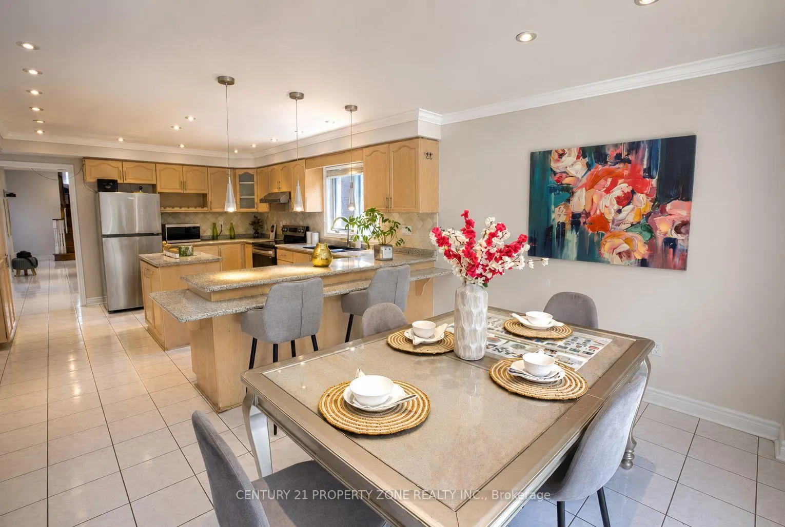 Photo 9 of 5660 Bell Harbour Drive, Mississauga, Central Erin Mills — HOMEH