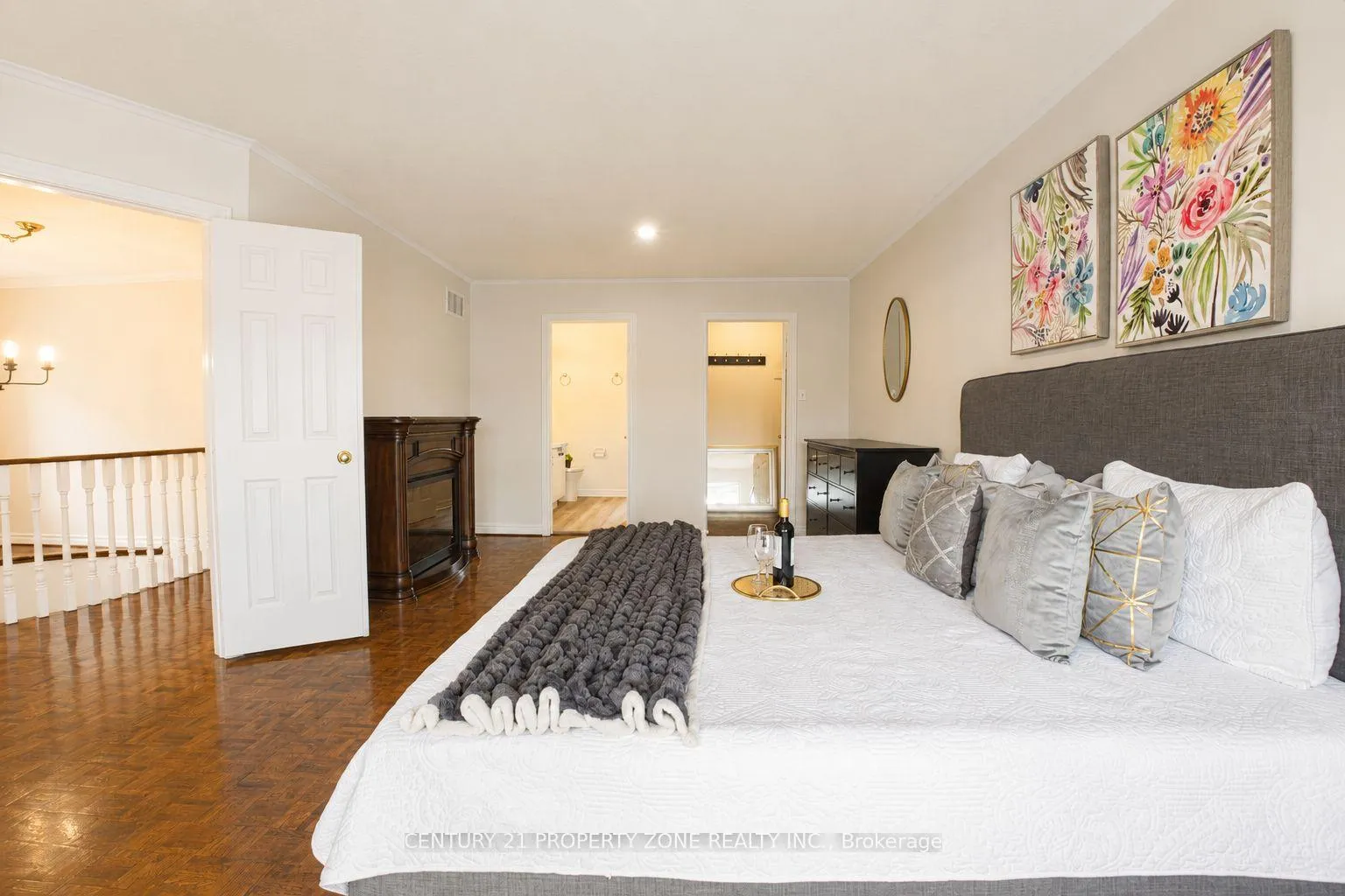 Photo 17 of 5660 Bell Harbour Drive, Mississauga, Central Erin Mills — HOMEH