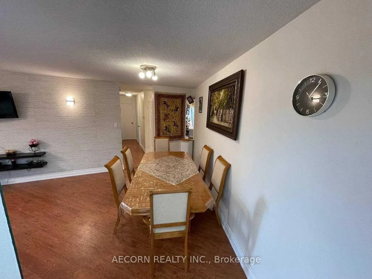 Photo 9 of Unit 805, 7811 Yonge Street, Markham, Thornhill — HOMEH