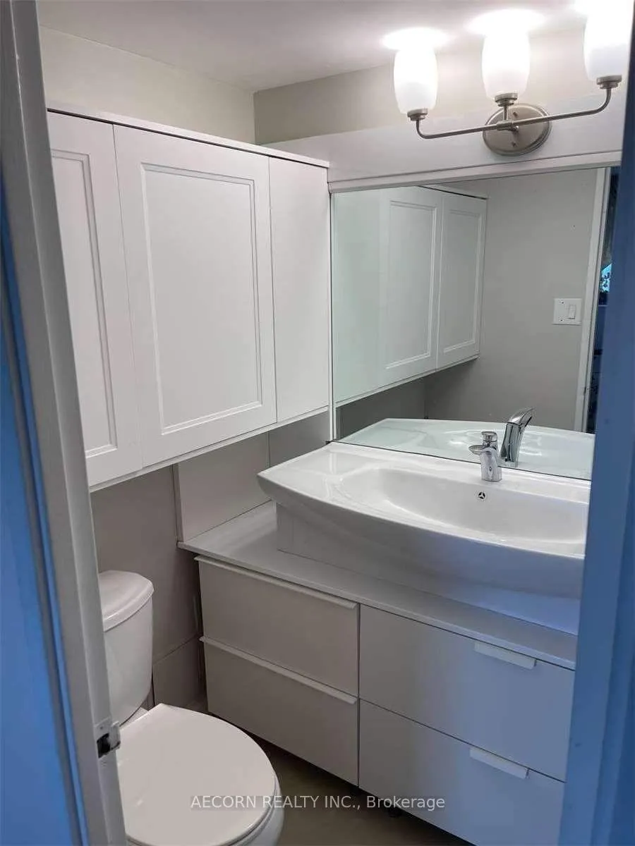 Photo 15 of Unit 805, 7811 Yonge Street, Markham, Thornhill — HOMEH