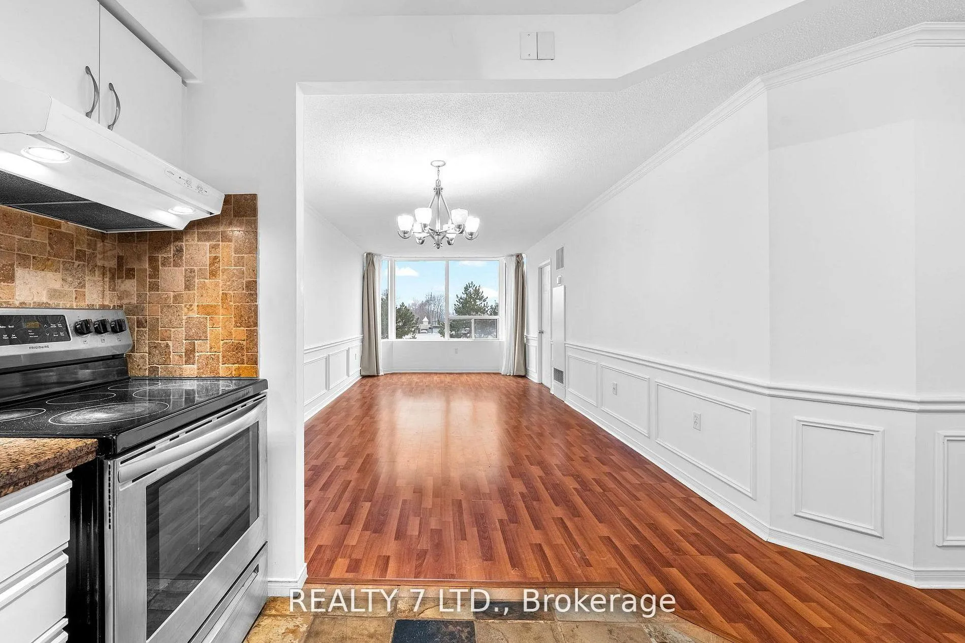 Photo 21 of Unit 412, 1270 Maple Crossing Boulevard, Burlington, Brant — HOMEH