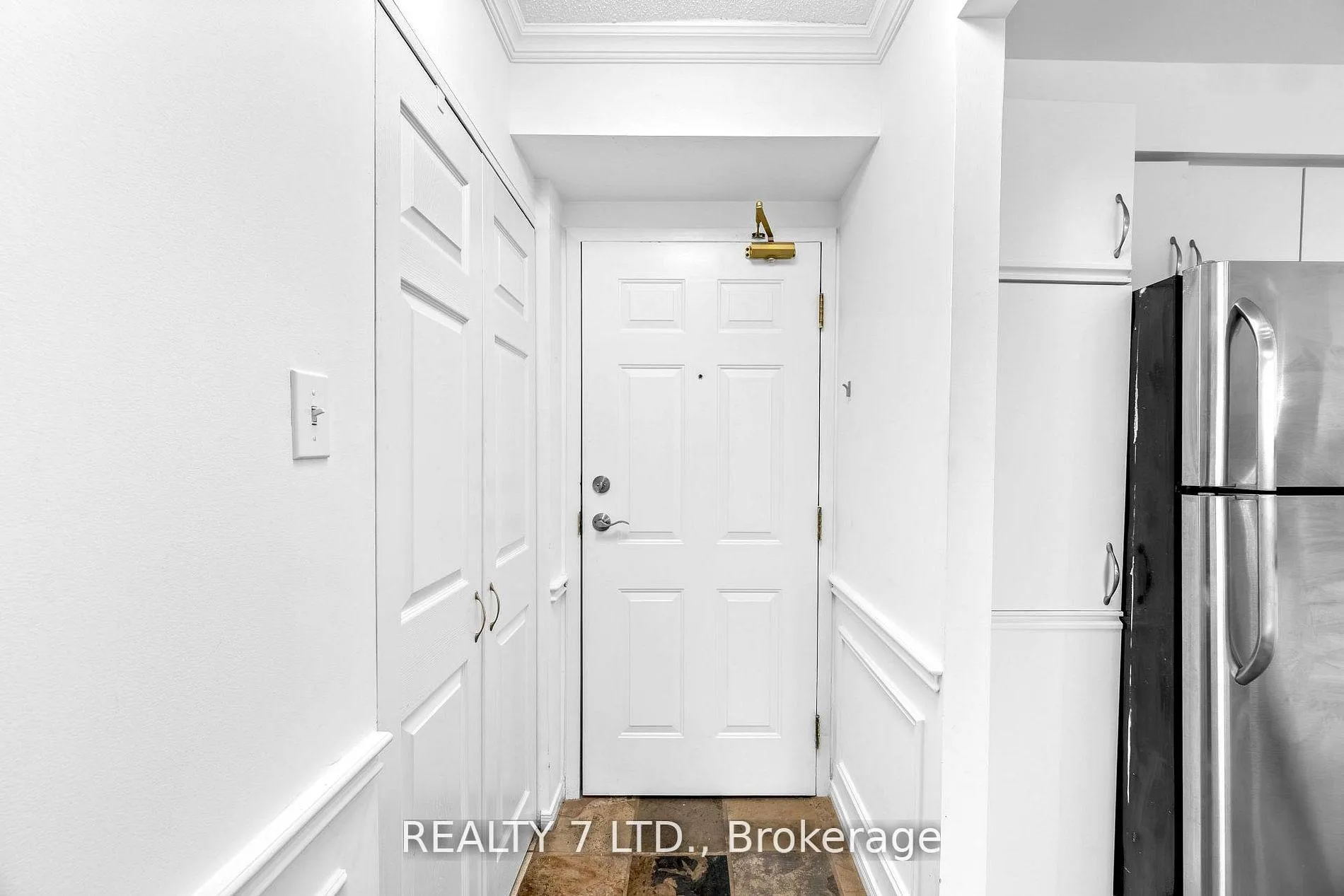 Photo 26 of Unit 412, 1270 Maple Crossing Boulevard, Burlington, Brant — HOMEH