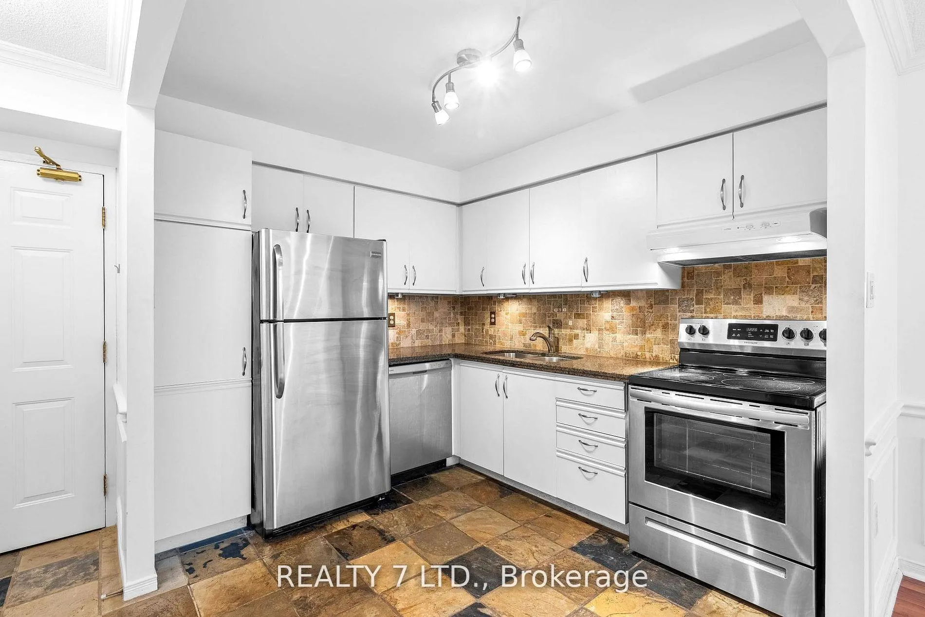 Photo 30 of Unit 412, 1270 Maple Crossing Boulevard, Burlington, Brant — HOMEH