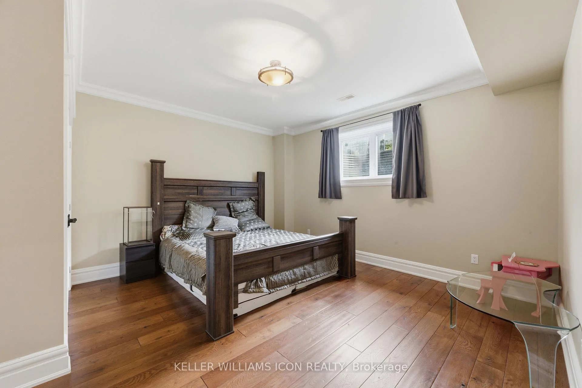 Photo 10 of 5801 Longhearth Way, Ottawa, Manotick East to Manotick Station — HOMEH