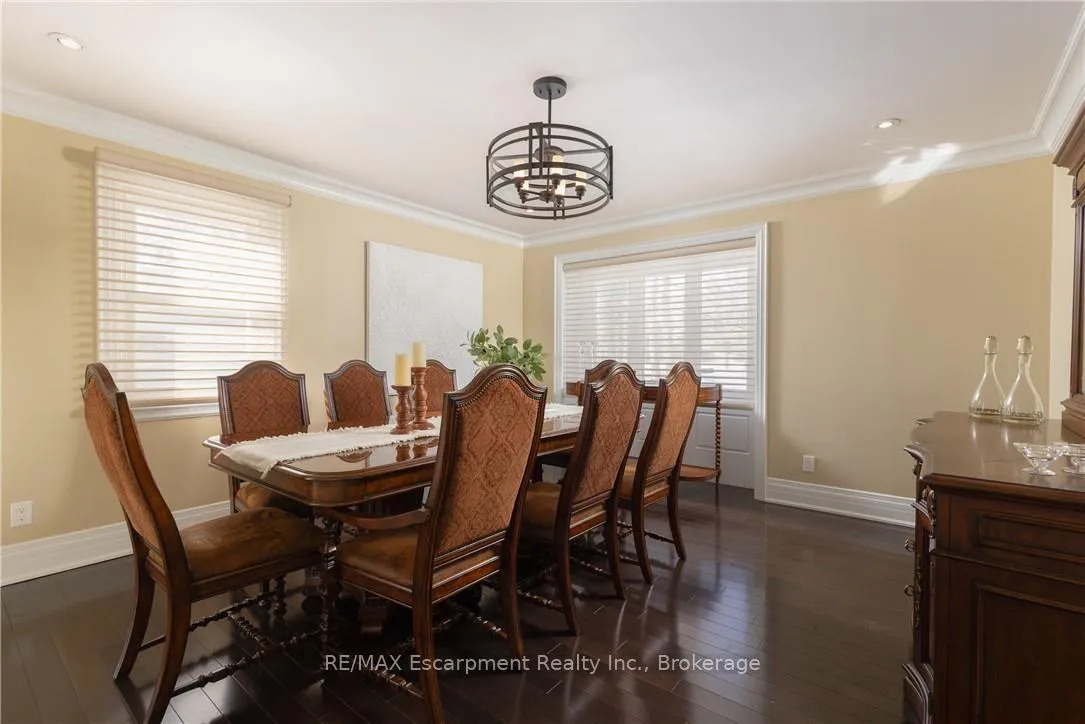 Photo 14 of 3346 Lakeshore Road W, Oakville, Bronte — HOMEH