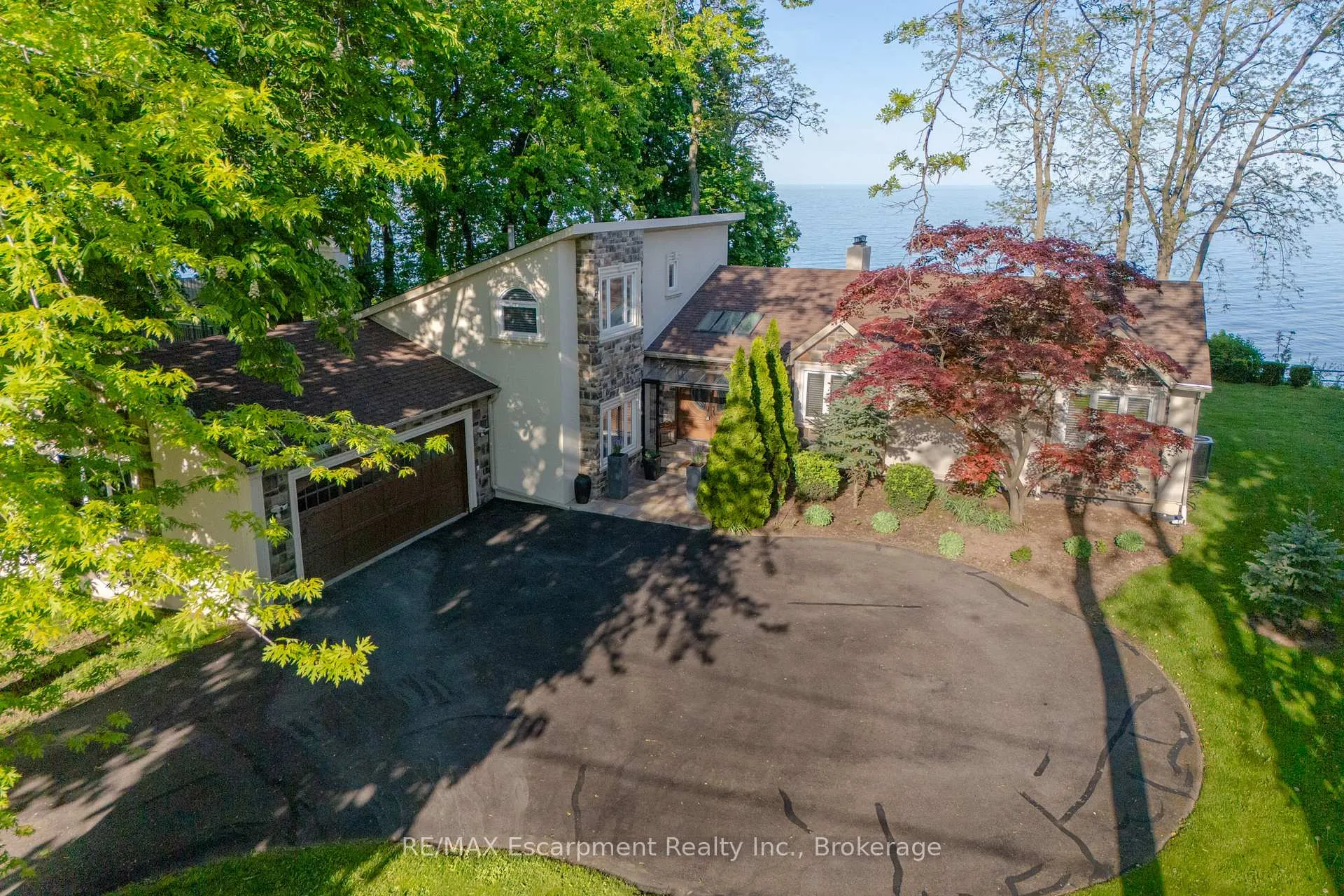Photo 31 of 3346 Lakeshore Road W, Oakville, Bronte — HOMEH