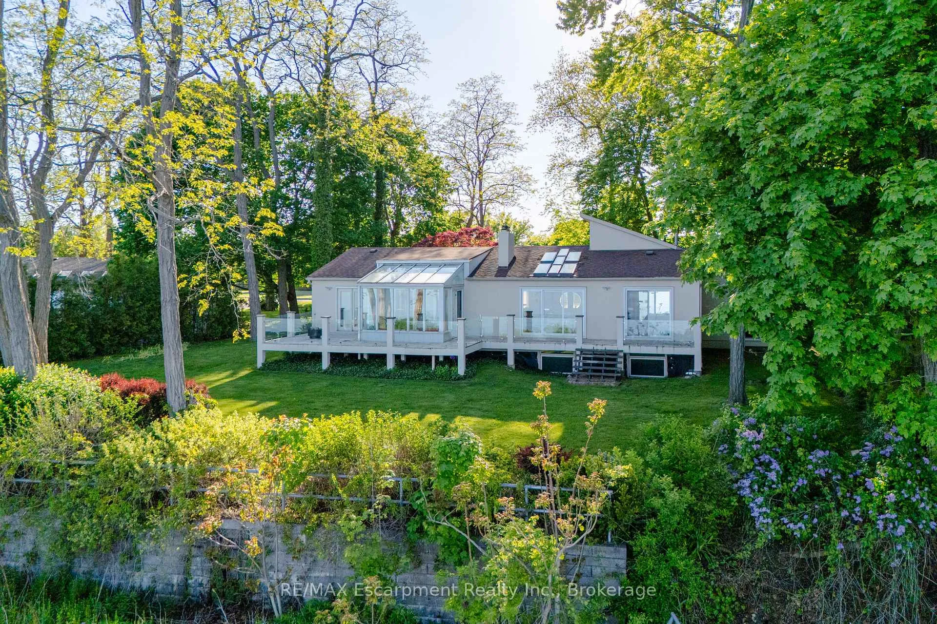Photo 32 of 3346 Lakeshore Road W, Oakville, Bronte — HOMEH