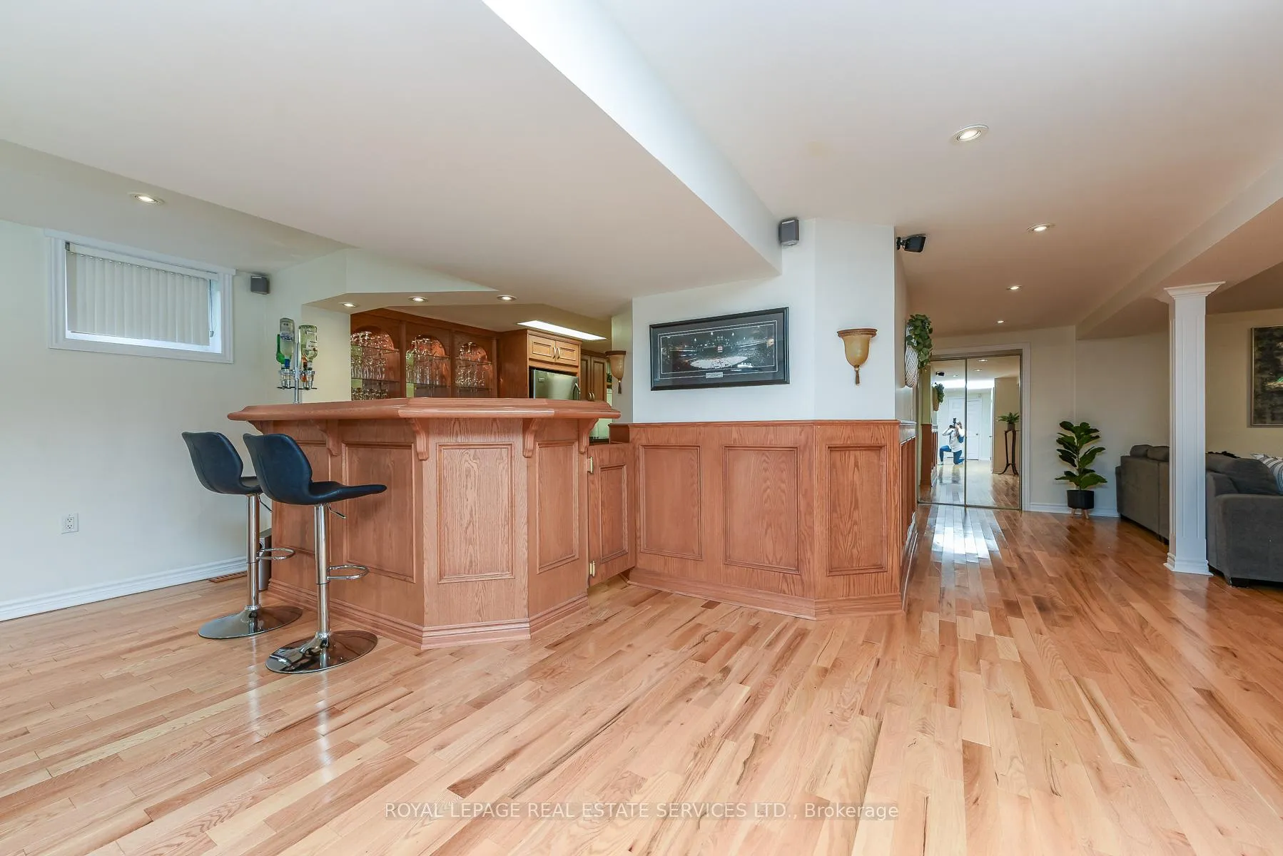 Photo 37 of 1338 Chalfield Drive, Oakville, Clearview — HOMEH