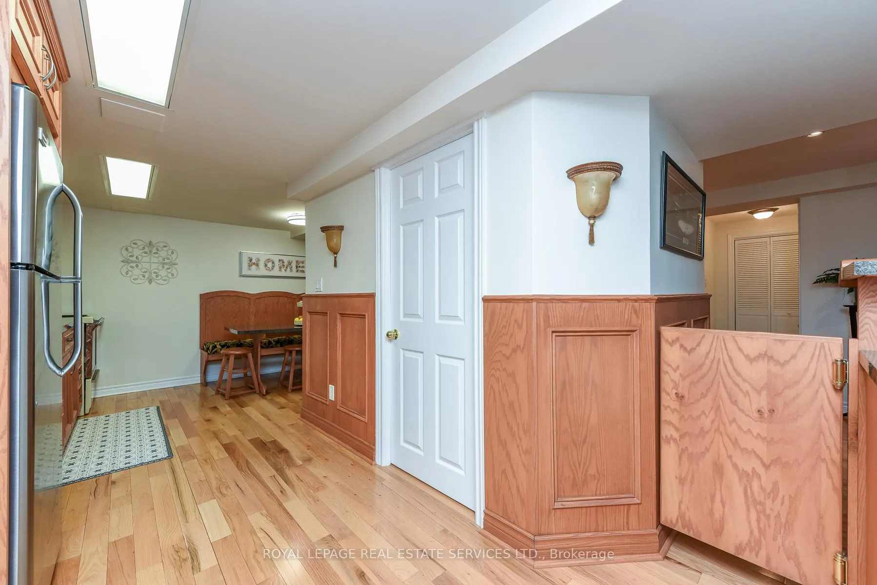 Photo 44 of 1338 Chalfield Drive, Oakville, Clearview — HOMEH