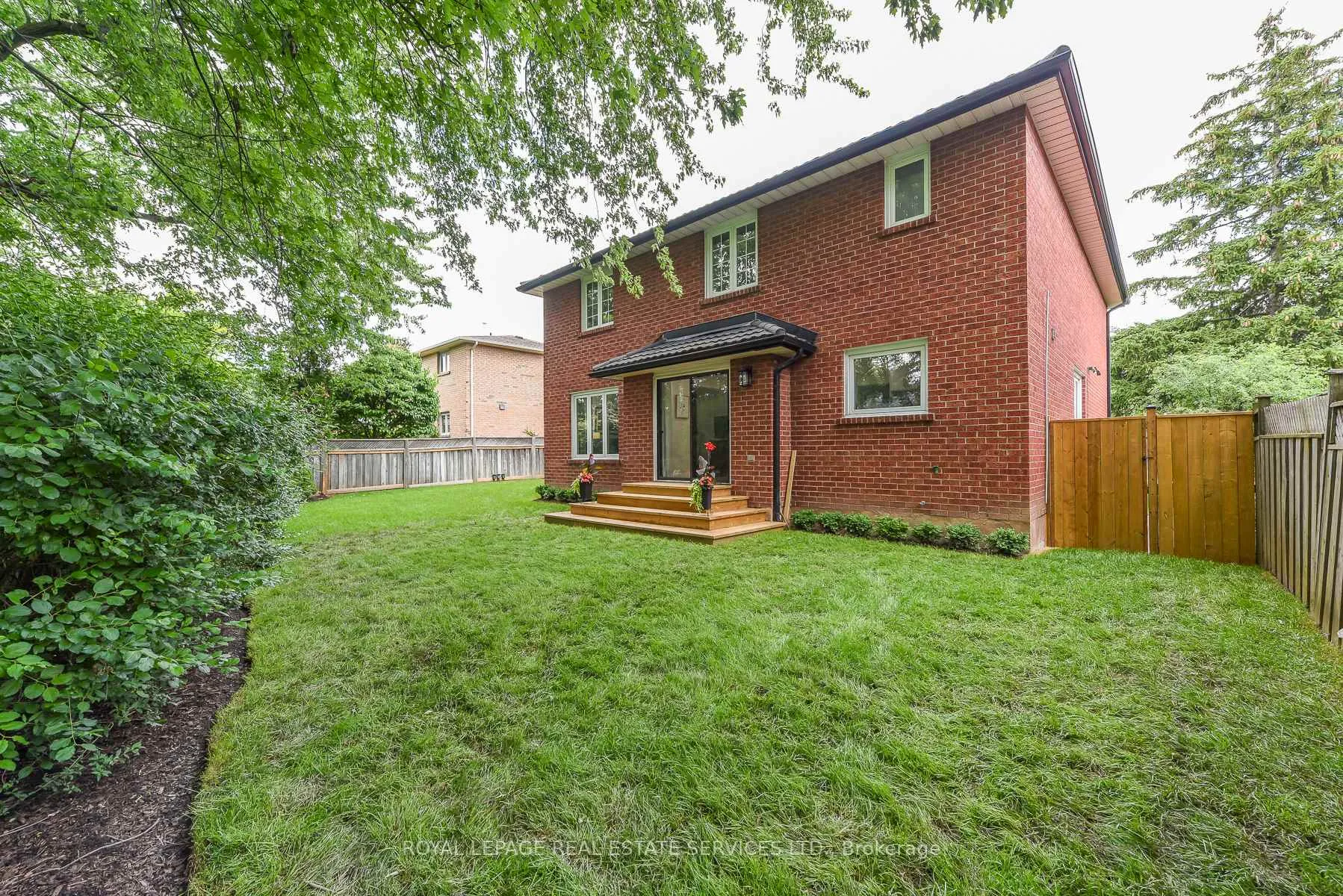 Photo 47 of 1338 Chalfield Drive, Oakville, Clearview — HOMEH