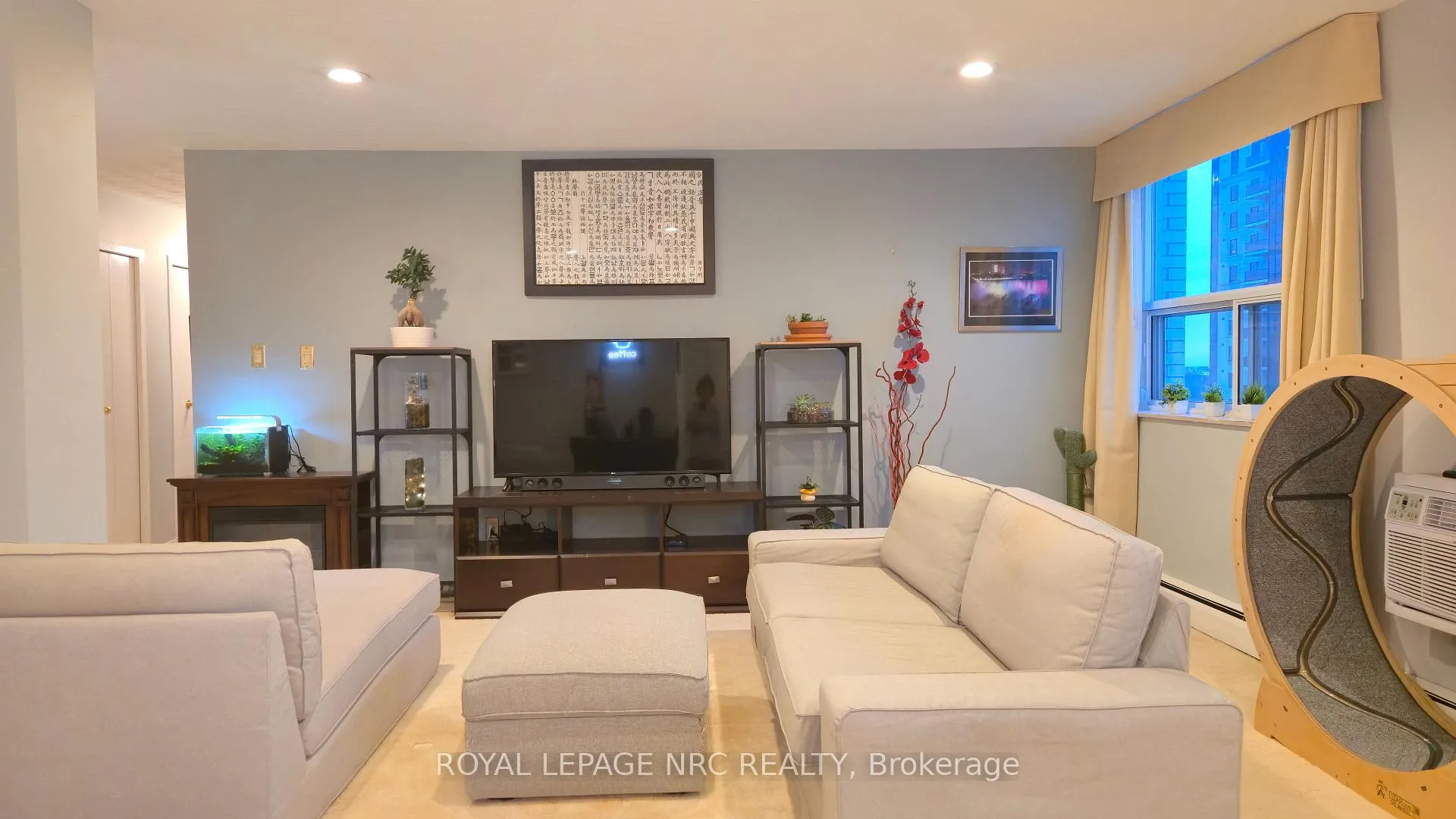 Photo 2 of Unit 1108, 35 Towering Heights Boulevard, St. Catharines, Glendale/Glenridge — HOMEH