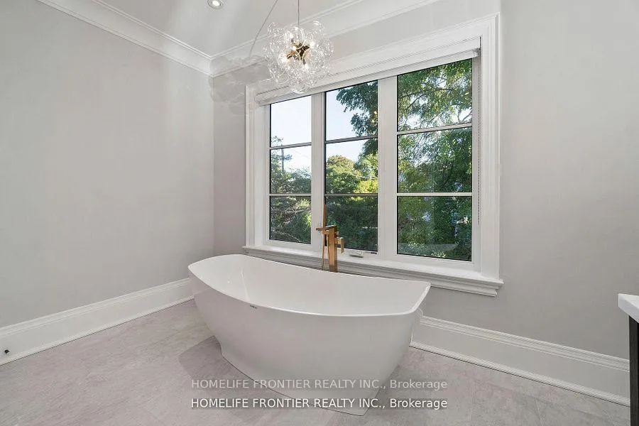 Photo 20 of 8 Vesta Drive, Toronto, Forest Hill South — HOMEH