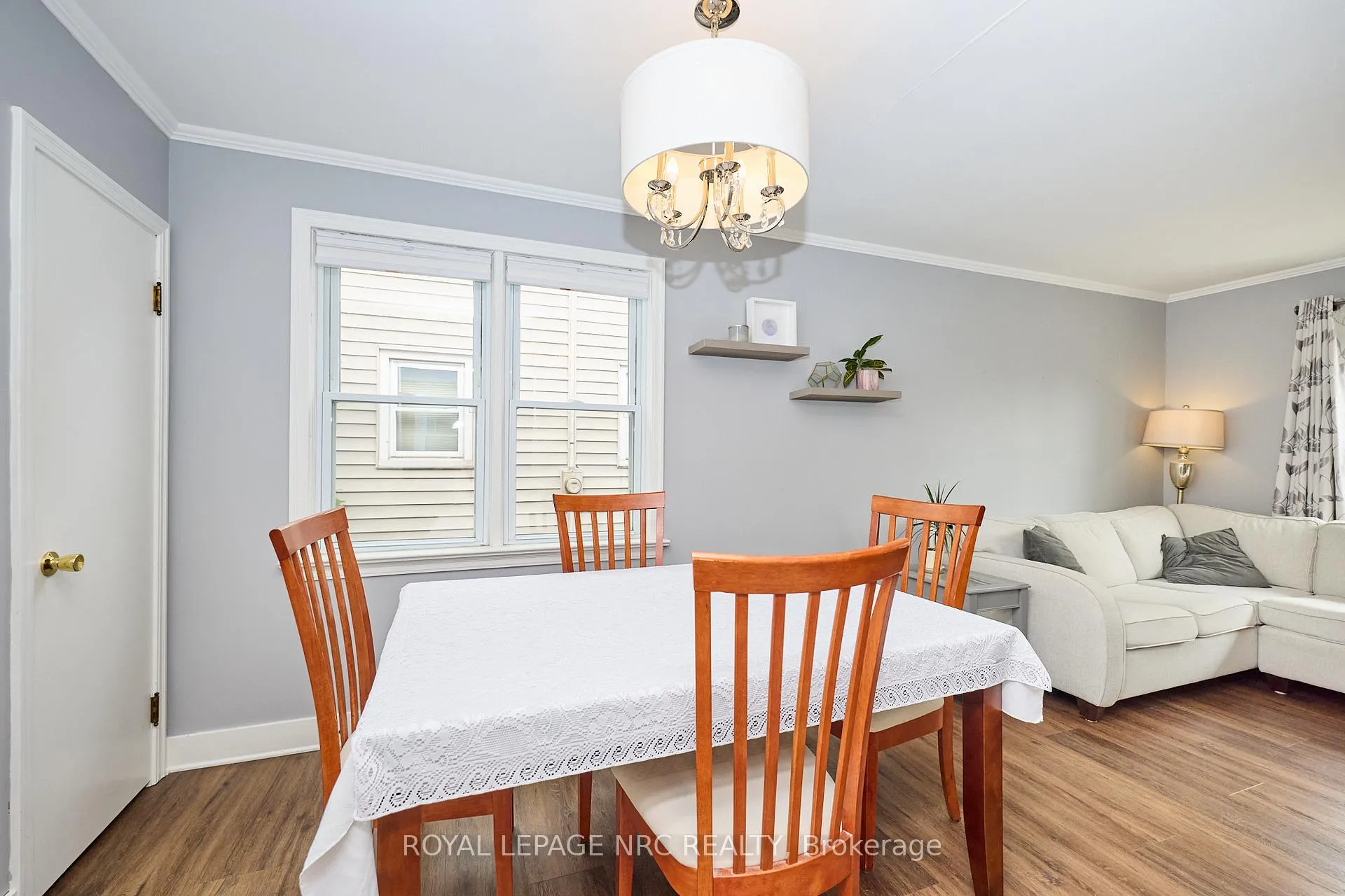 Photo 6 of 5916 Carman Street, Niagara Falls, Church's Lane — HOMEH