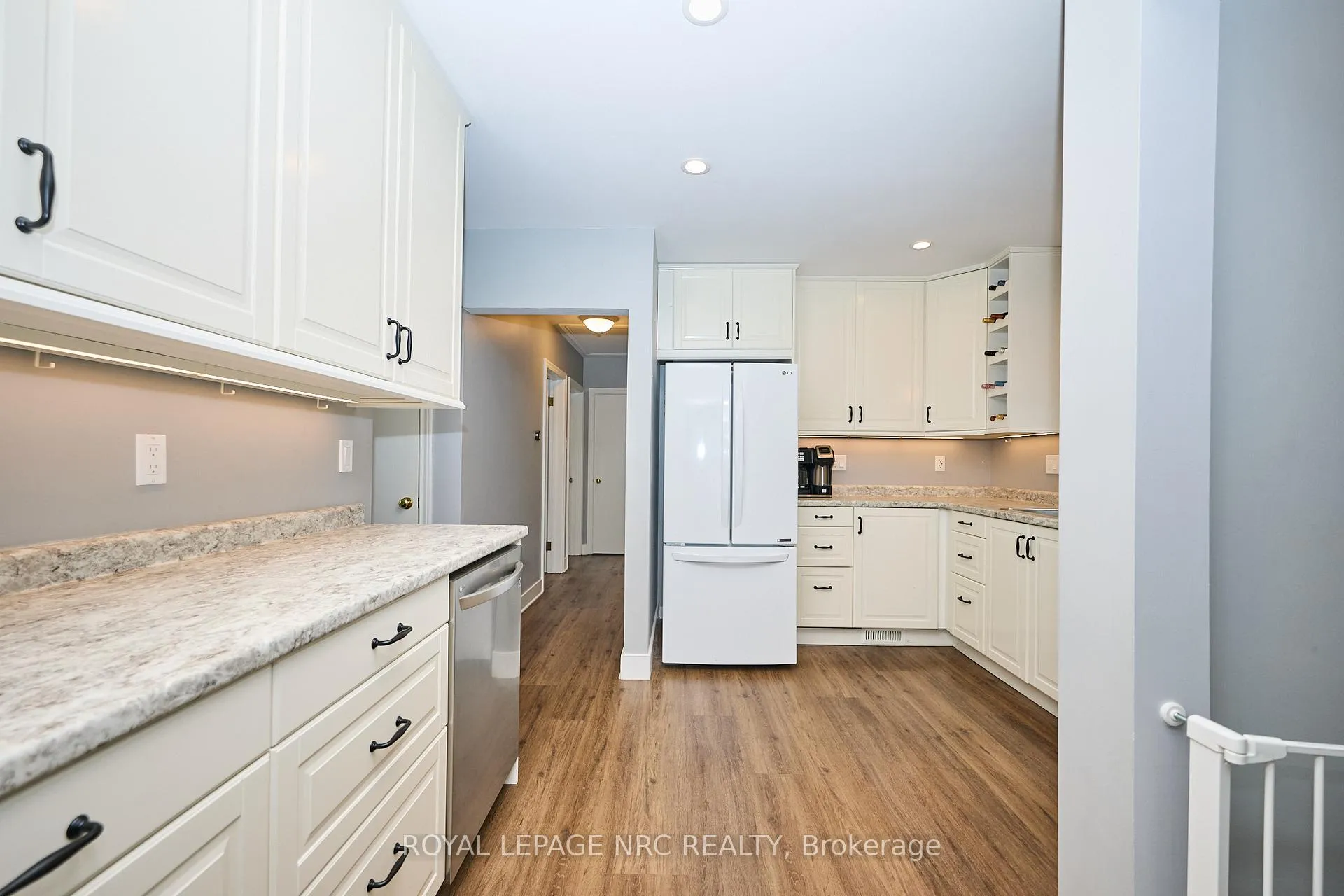 Photo 7 of 5916 Carman Street, Niagara Falls, Church's Lane — HOMEH
