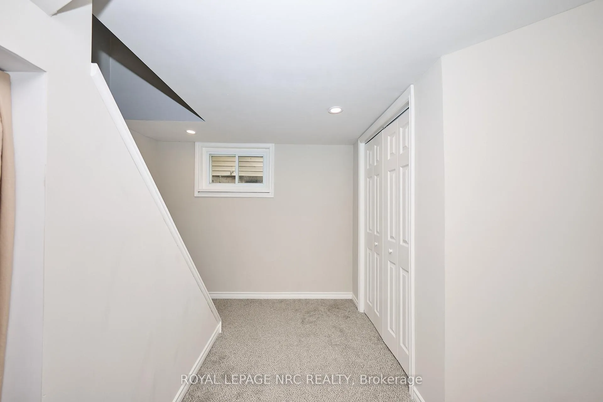 Photo 20 of 5916 Carman Street, Niagara Falls, Church's Lane — HOMEH