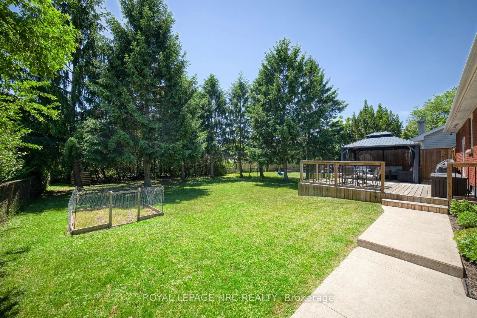 Photo 33 of 5916 Carman Street, Niagara Falls, Church's Lane — HOMEH