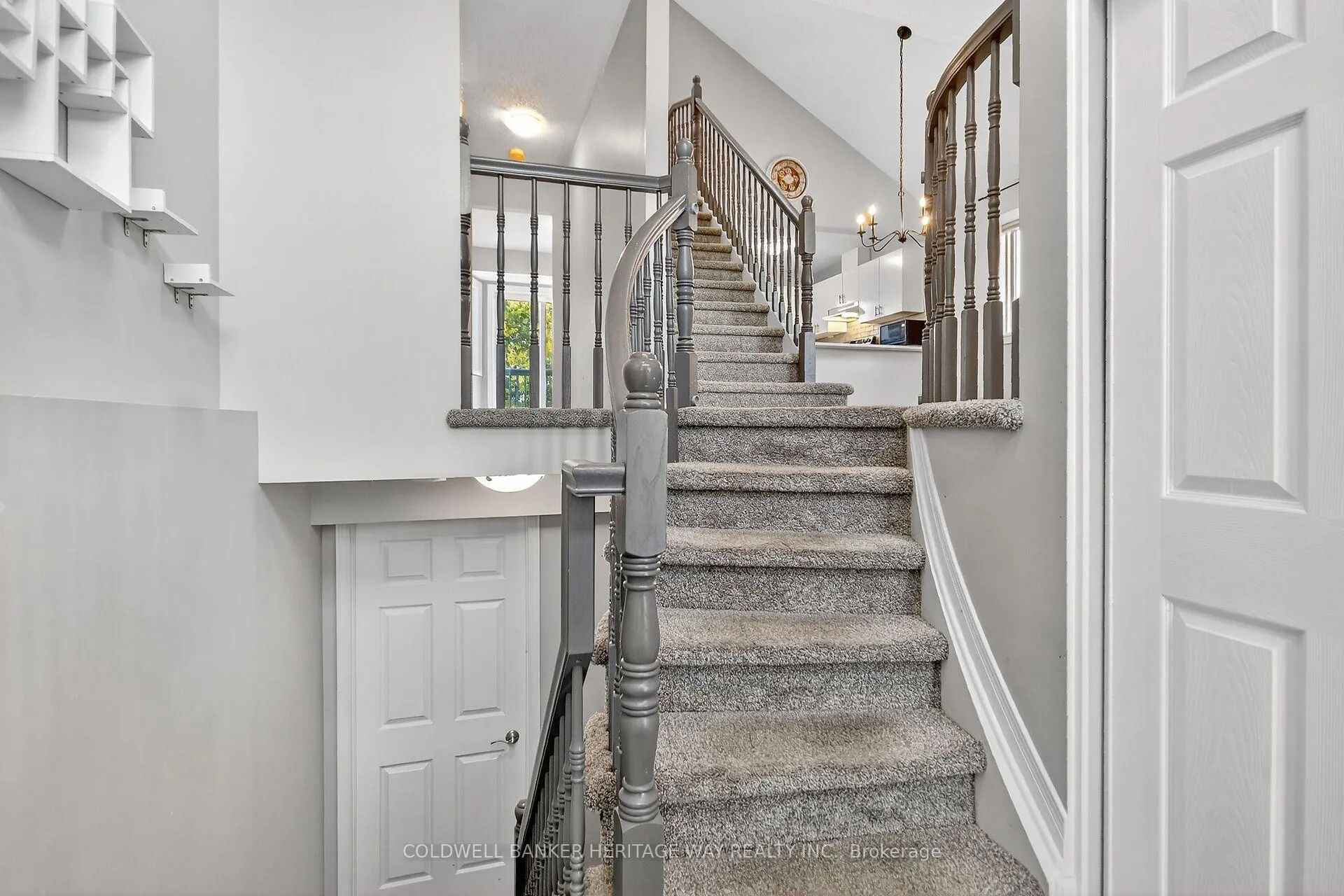 Photo 4 of 160 Patterson Crescent, Carleton Place — HOMEH