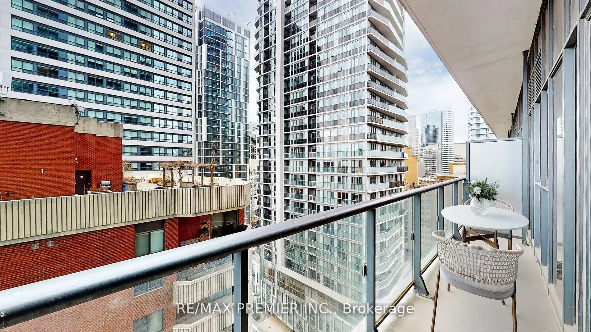 Photo 7 of Unit 1404, 159 Dundas Street E, Toronto, Church-Yonge Corridor — HOMEH