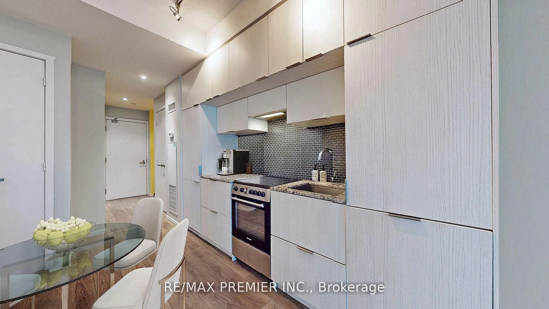 Photo 13 of Unit 1404, 159 Dundas Street E, Toronto, Church-Yonge Corridor — HOMEH