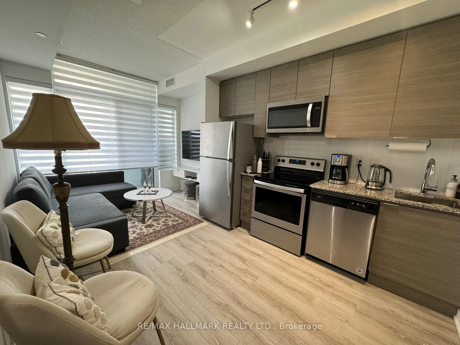 Photo 4 of Unit 618, 621 Sheppard Avenue E, North York, Bayview Village — HOMEH