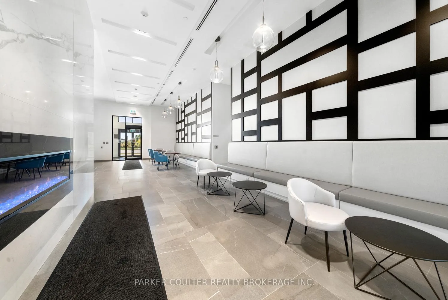 Photo 4 of Unit 114, 681 Yonge Street, Barrie, Painswick South — HOMEH
