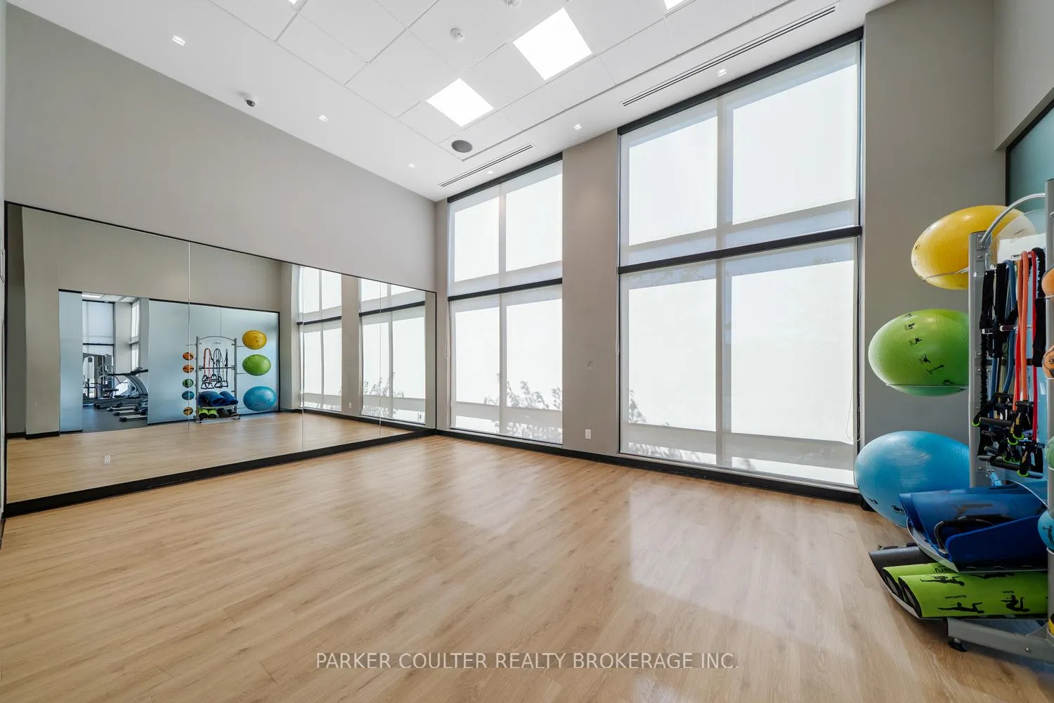 Photo 30 of Unit 114, 681 Yonge Street, Barrie, Painswick South — HOMEH