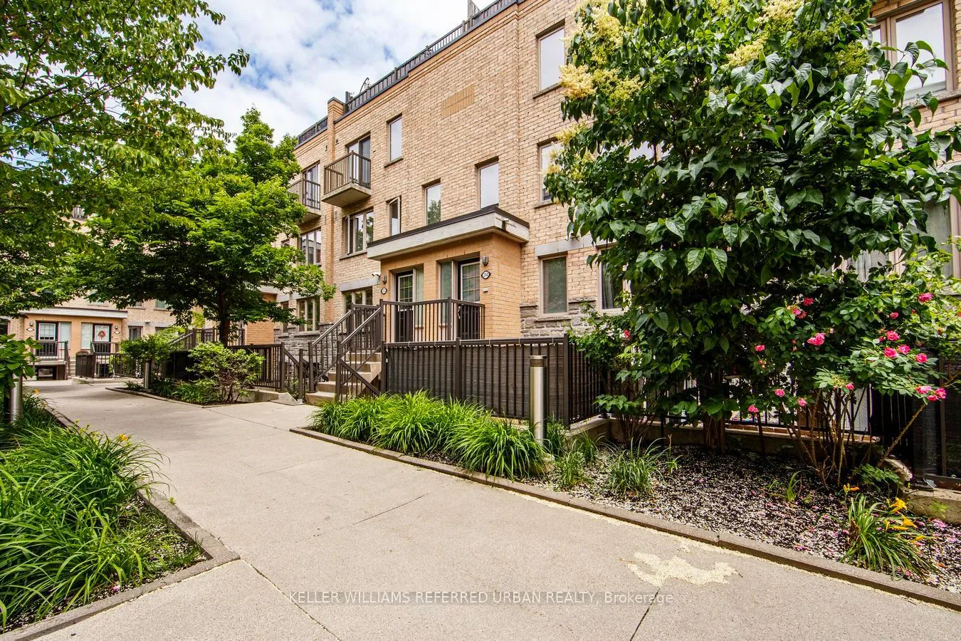 Photo 3 of Unit 244, 12 Foundry Avenue, Toronto, Dovercourt-Wallace Emerson-Junction — HOMEH