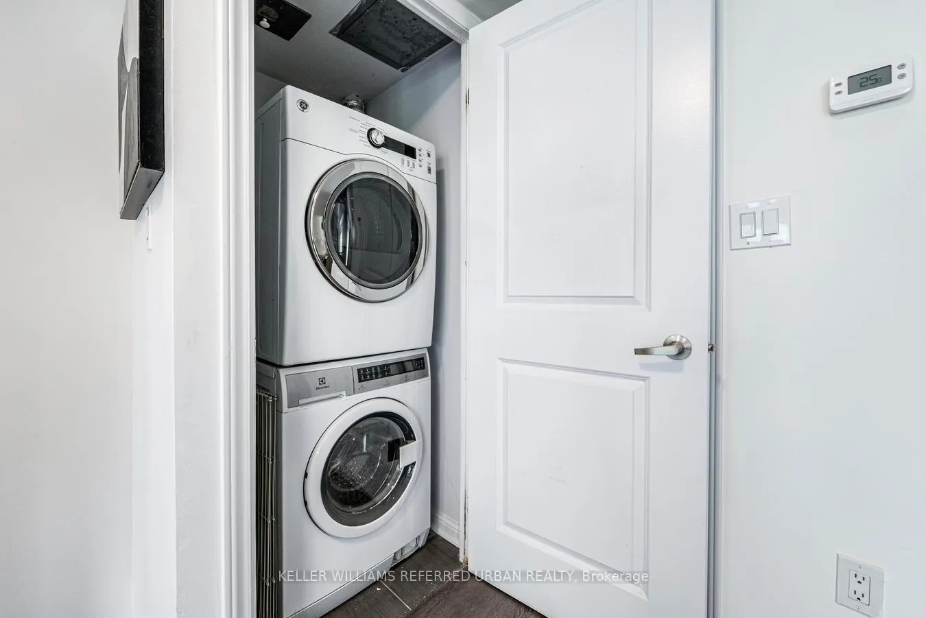 Photo 20 of Unit 244, 12 Foundry Avenue, Toronto, Dovercourt-Wallace Emerson-Junction — HOMEH