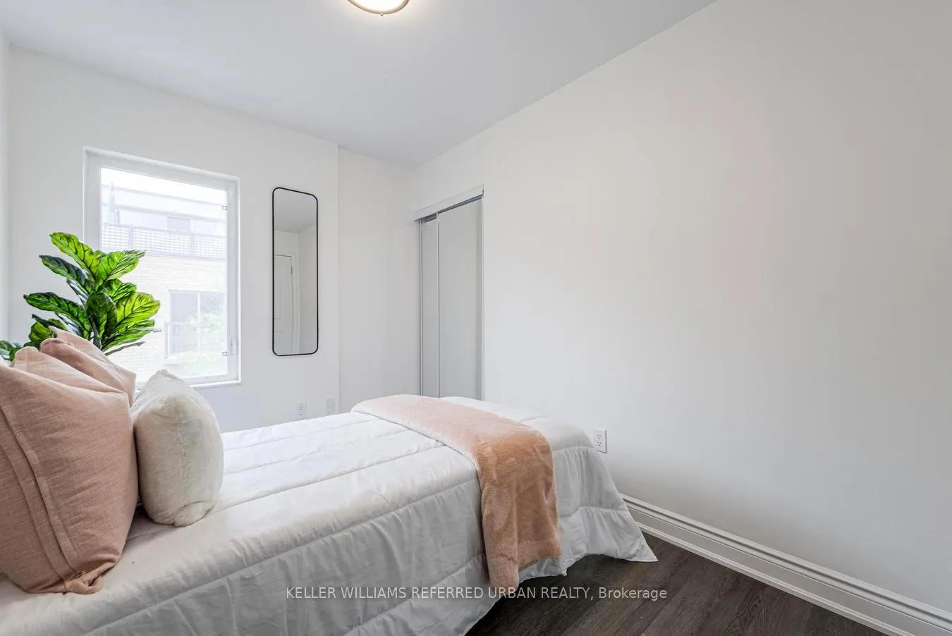 Photo 31 of Unit 244, 12 Foundry Avenue, Toronto, Dovercourt-Wallace Emerson-Junction — HOMEH