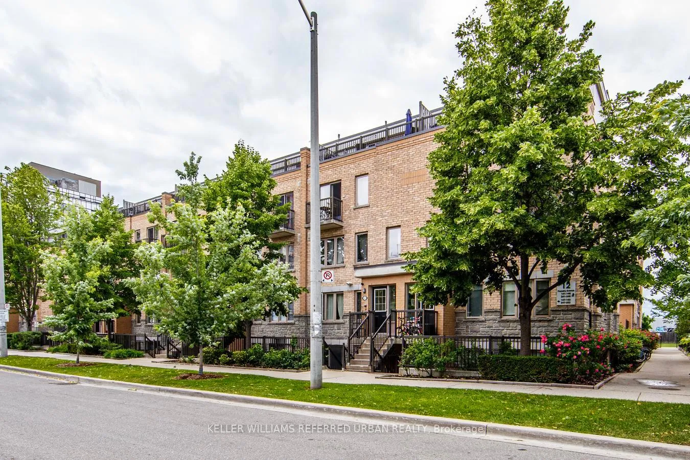 Photo 38 of Unit 244, 12 Foundry Avenue, Toronto, Dovercourt-Wallace Emerson-Junction — HOMEH