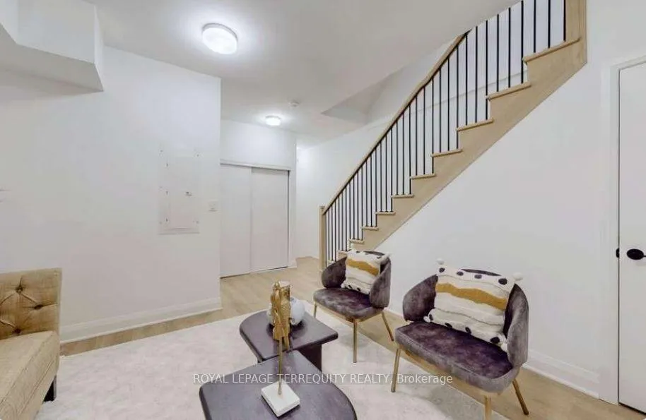 Photo 30 of 150 Alton Crescent, Vaughan, Uplands — HOMEH