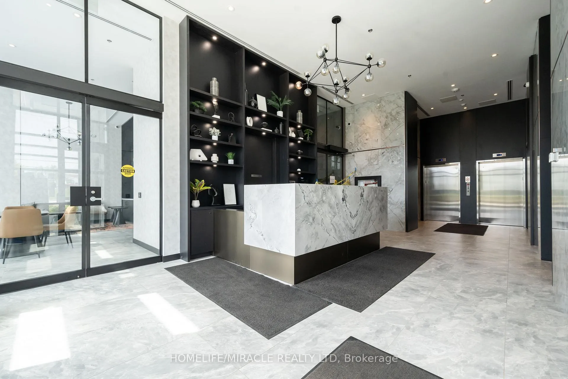Photo 3 of Unit 220, 3005 Pine Glen Road, Oakville, Westmount — HOMEH