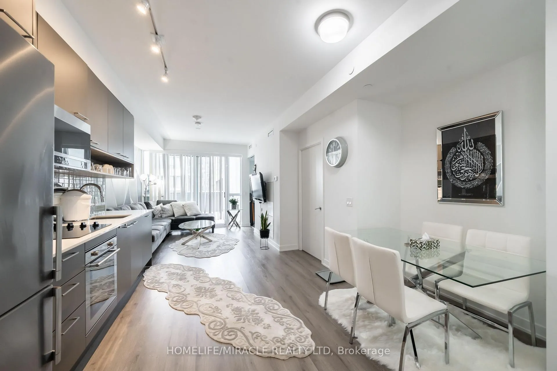 Photo 10 of Unit 220, 3005 Pine Glen Road, Oakville, Westmount — HOMEH