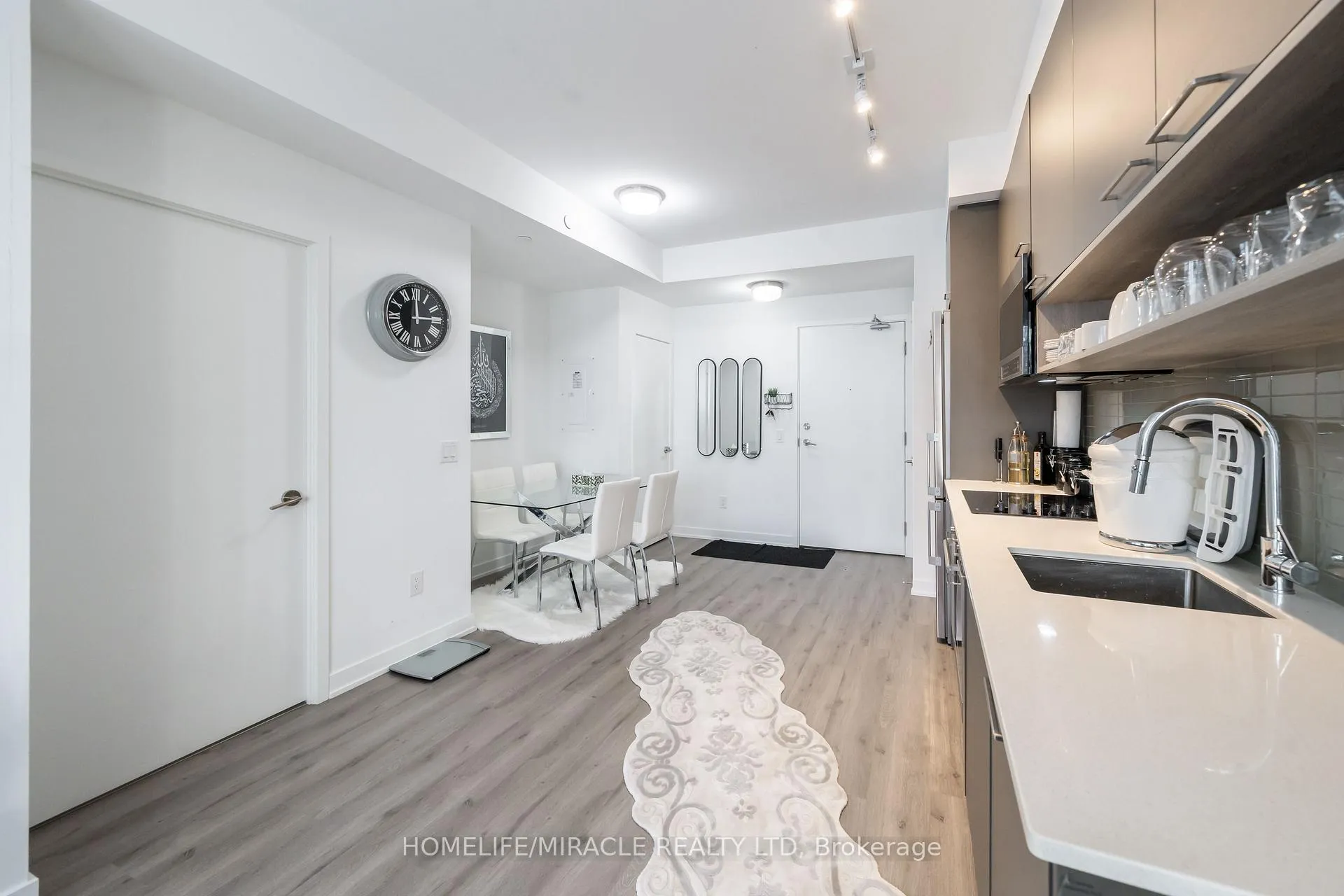 Photo 12 of Unit 220, 3005 Pine Glen Road, Oakville, Westmount — HOMEH