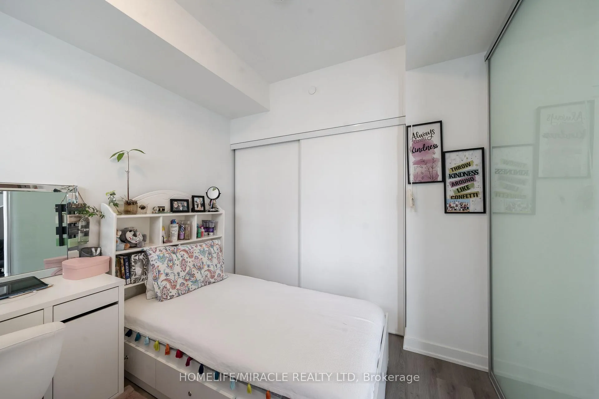 Photo 20 of Unit 220, 3005 Pine Glen Road, Oakville, Westmount — HOMEH