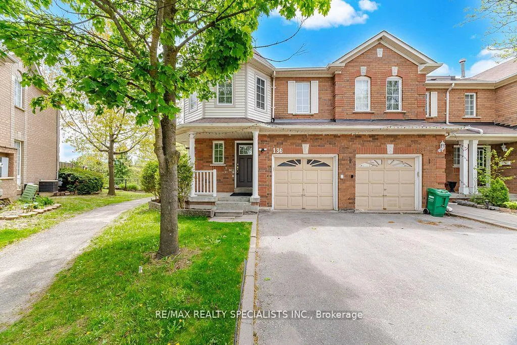 Photo 2 of Unit 136, 9800 Mclaughlin Road, Brampton, Fletcher's Creek Village — HOMEH