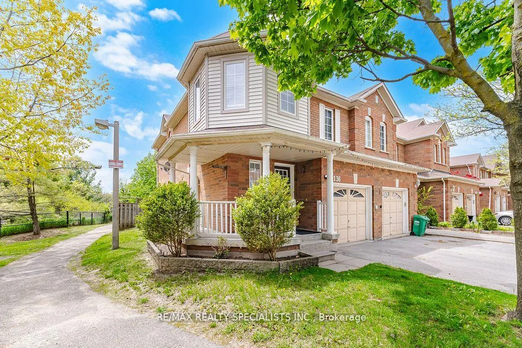 Photo 3 of Unit 136, 9800 Mclaughlin Road, Brampton, Fletcher's Creek Village — HOMEH