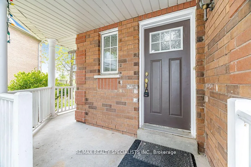 Photo 4 of Unit 136, 9800 Mclaughlin Road, Brampton, Fletcher's Creek Village — HOMEH