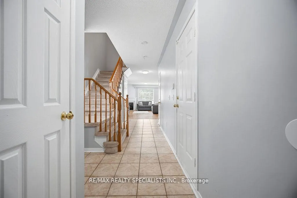 Photo 6 of Unit 136, 9800 Mclaughlin Road, Brampton, Fletcher's Creek Village — HOMEH