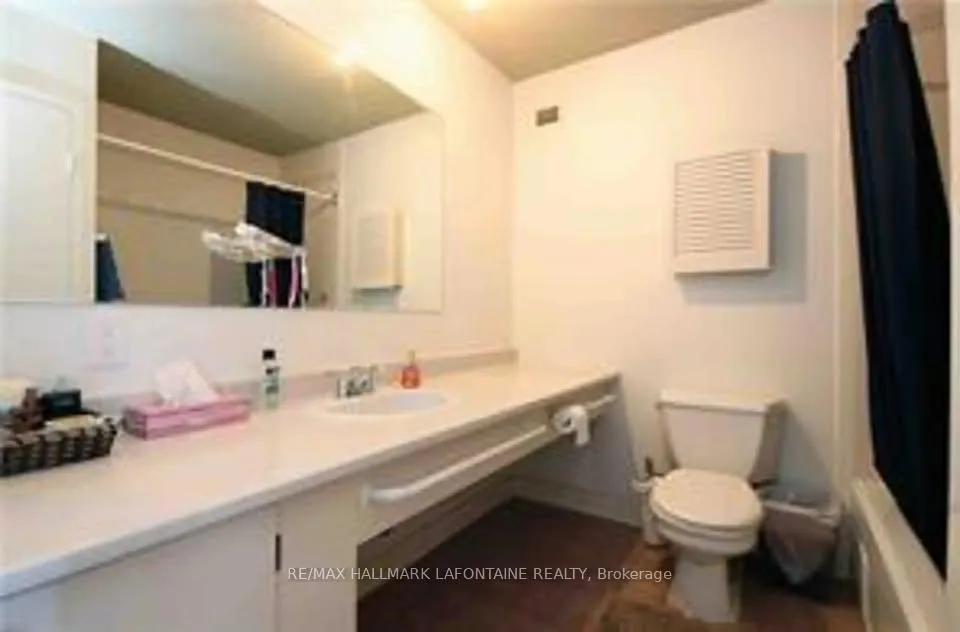Photo 14 of Unit 905, 2951 Riverside Drive, Ottawa, Mooneys Bay/Riverside Park — HOMEH