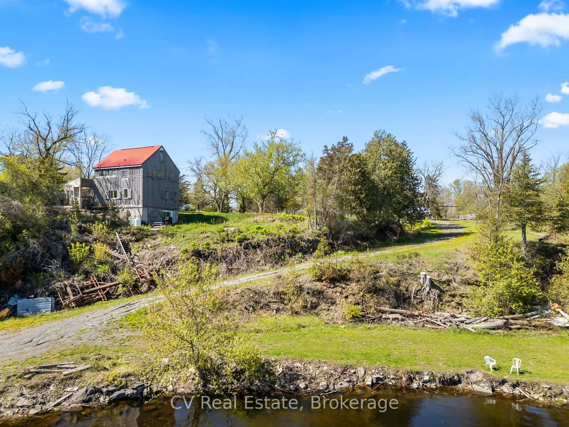 Photo 2 of 782 County Road 49, Prince Edward County, Sophiasburg Ward — HOMEH